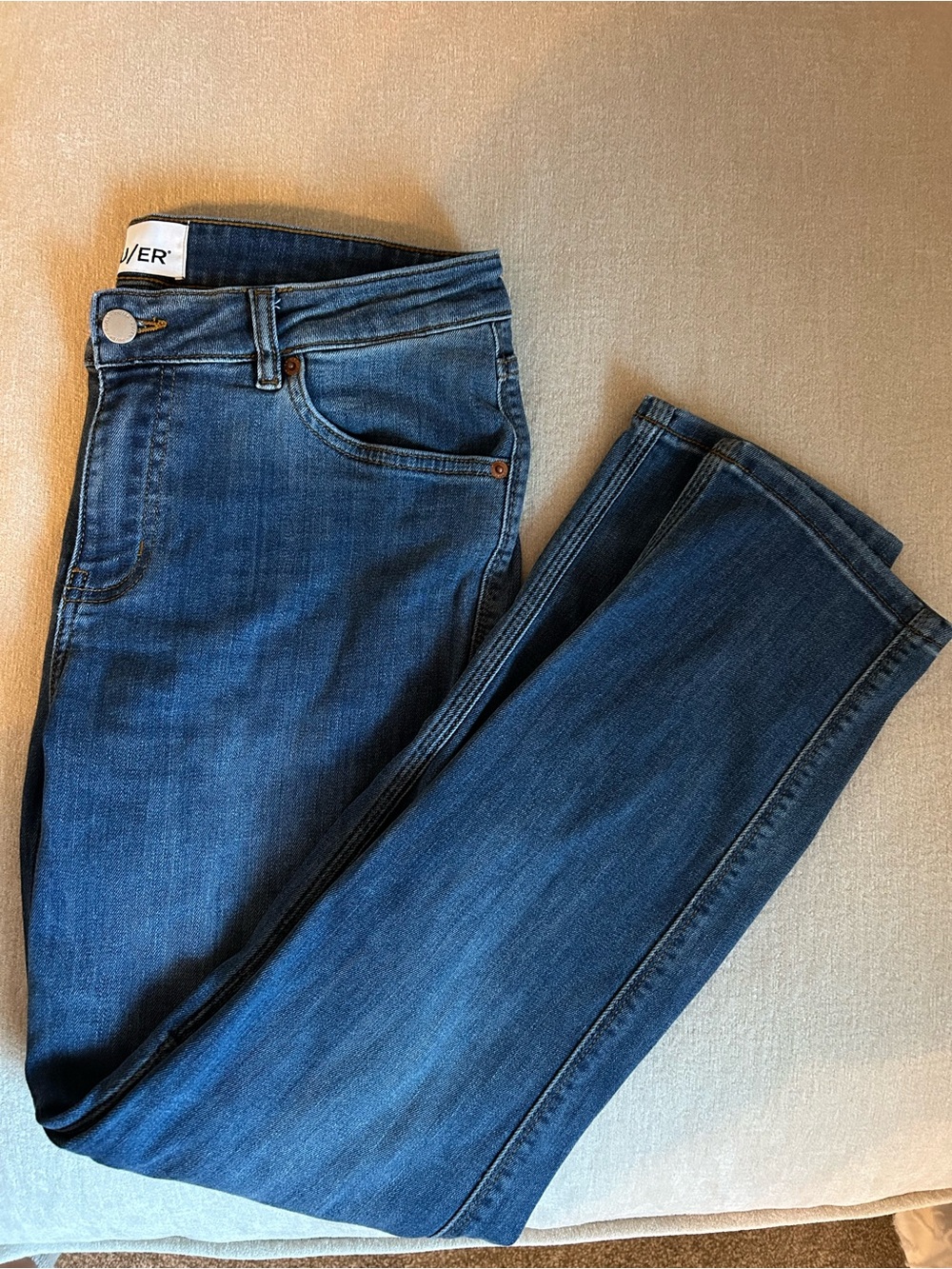 Women's Straight Leg Jeans in Dark Blue Denim